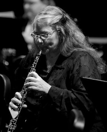 Amy Dinsmore Playing